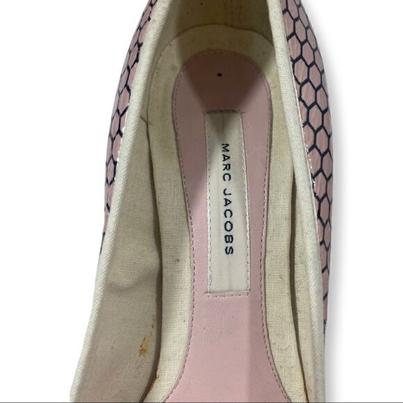 Marc Jacobs Vintage Patent Leather Fishnet‎ Pumps Size 39 - Picture 6 of 11